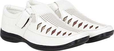

Koxko Men White Casual