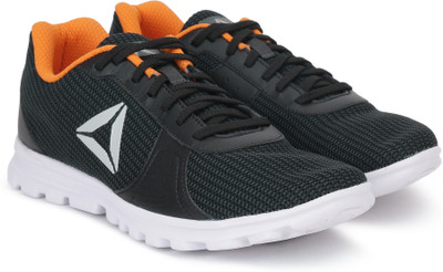 

REEBOK RUNTHUSIASTIC Running Shoes For Men(Black, Black/gravel/nacho