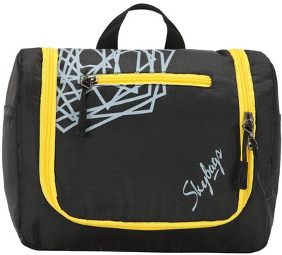 

Skybags TOILETRY KIT 01 BLACK Travel Toiletry Kit(Black)