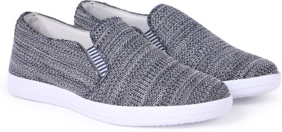 

Kaneggye Slip On Sneakers For Men(Multicolor, Grey