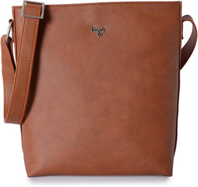 

Baggit Women Casual Tan PU Sling Bag