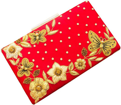 

Craftbazaar Party Red Clutch