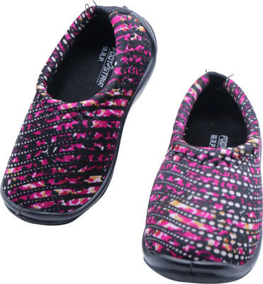 

footstair Boys & Girls Slip on Ballerinas(Purple