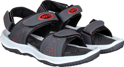 

Gisole Men Grey Sandals