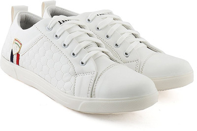 

FOX HUNT Casuals For Men(White