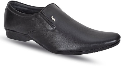 

FOX HUNT Casuals For Men(Black