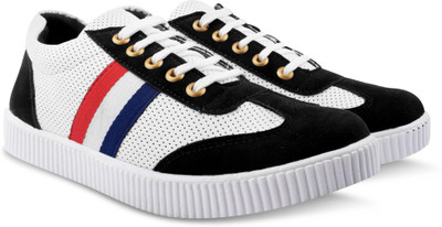 

flippi Canvas Shoes For Men(White