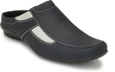 

Fashion Tree Casual Shoes for Men Slip on Casuals For Men(Black