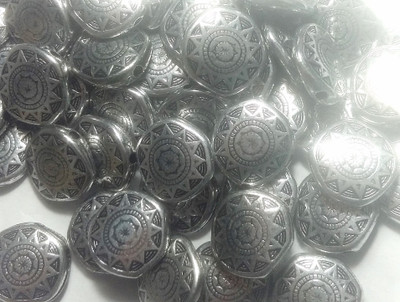 

Sparkle Bead, antiqued silver-finished plastic, 18mm double-sided irregular round with sun design and 2.5mm hole.