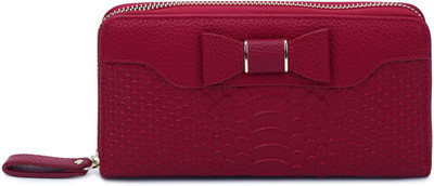 

Couch Potato Casual, Party Pink Clutch