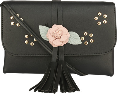 

Nupur Girls Evening/Party, Casual, Formal Black PU Sling Bag