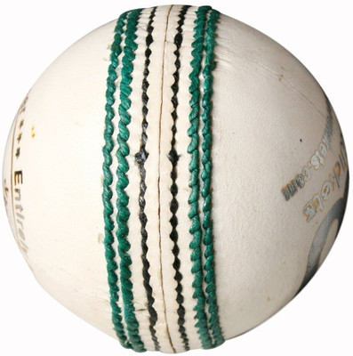 

QUINERGYS ® Lightweight and Durable Hand- Seamed ODI and T20 Cricket Ball Yorker Hand-Crafted Cricket Leather Ball(Pack of 1, White)