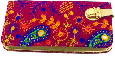 

kabir bambhaari Party Pink Clutch