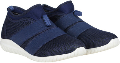 

Baaroo Baaroo 1839 Navy Blue Comforta Casual Sneakers Walking Shoes For Men(Navy, Blue