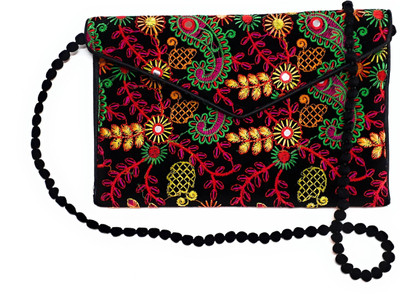 

Unique Fashion Women Casual, Formal, Evening/Party Black Velvet Sling Bag