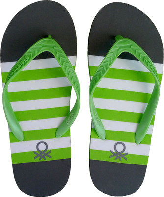

United Colors of Benetton Flip Flops, 902