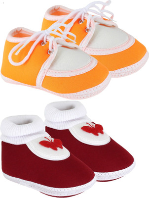 

Neska Moda 0 To 12 Month Set Of 2 Baby Booties(Toe to Heel Length - 12 cm Orange, Maroon), Maroon;orange