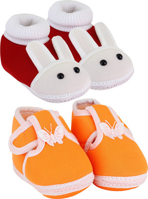 

Neska Moda 0 To 12 Month Set Of 2 Baby Booties(Toe to Heel Length - 12 cm Orange, Maroon), Maroon;orange