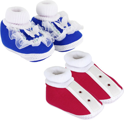 

Neska Moda 0 To 12 Month Set Of 2 Baby Booties(Toe to Heel Length - 12 cm Blue, Pink)