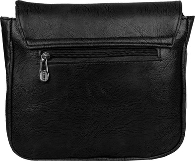 

AANIA HAUTE Sling Bag(Black)