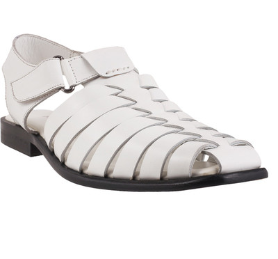 

Metro Men 16,White Sandals
