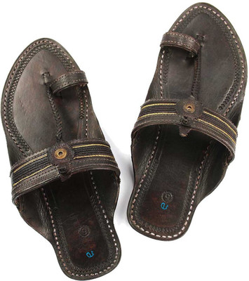 

eKolhapuri Men Dark Brown Flats