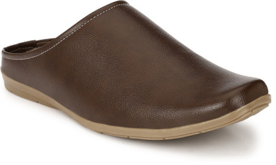 

John Karsun Men Brown Sandals