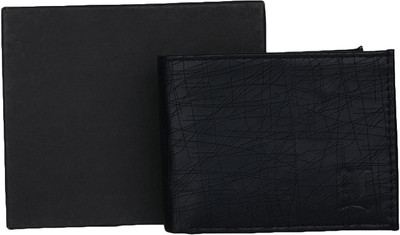 

Leana Men Black Genuine Leather Wallet(5 Card Slots), Z black