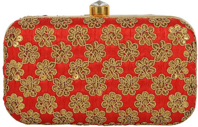 

Tooba Handicraft Casual Red Clutch