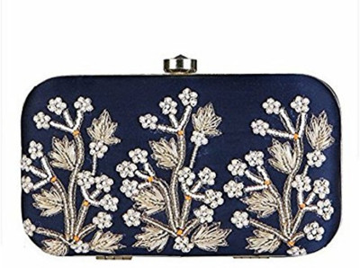 

Tooba Handicraft Casual Multicolor Clutch