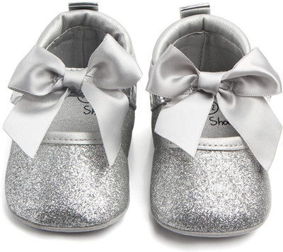 

Seajol Girls Velcro Casual Boots(Silver