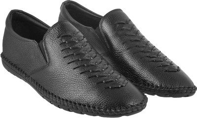 

Metro Trendy Casuals For Men(Black, 11;black