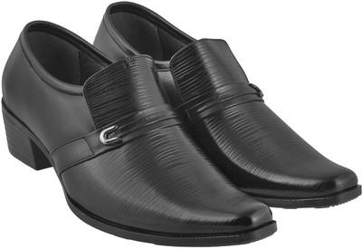 

Mochi Awesome Slip On For Men(Black, 11;black