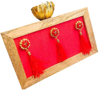 

Craftbazaar Party Red Clutch