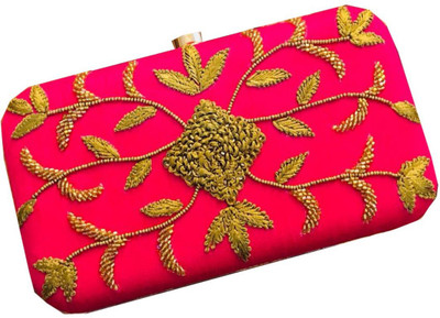 

Craftbazaar Party Pink Clutch