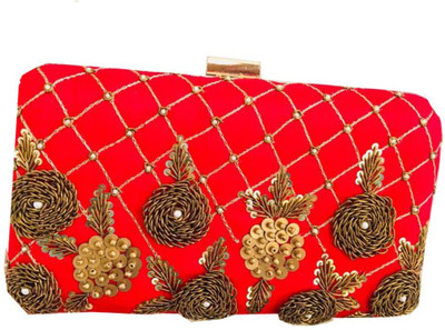 

Craftbazaar Party Red Clutch