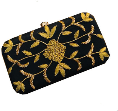Craftbazaar Party Black Clutch