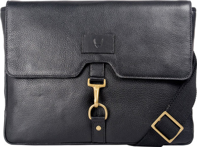 

Hidesign Sling Bag(Black)