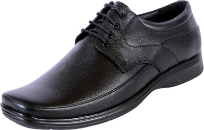 

Leathersofty Leathersofty Men Black Leather Formal + office shoes Derby For Men(Black