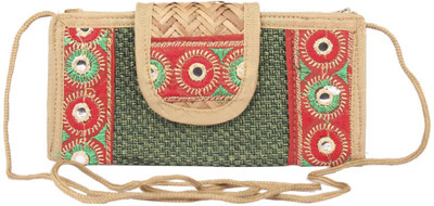 

Aliado Women Casual Green Jute Sling Bag