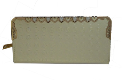 

Smarten Casual Tan Clutch