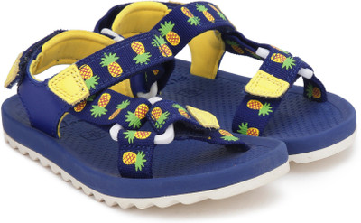 

Clarks Girls Velcro Strappy Sandals(Blue, Blue combi