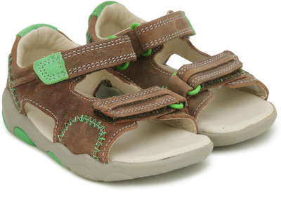 

Clarks Boys Velcro Strappy Sandals(Brown, Tan leather