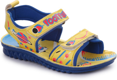 

Liberty Boys Velcro Sports Sandals(Yellow