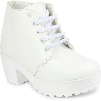 

Moonwalk Boots For Women(White