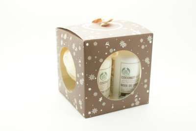

The Body Shop Christmas Gift Cube Coconut Shower & Moisture: Shower Cream 60Ml, Milk Body Lotion Bath Lily(Set of 2)