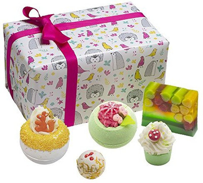 

Bomb Cosmetics Into The Woods Handmade Gift Pack(Set of 5)