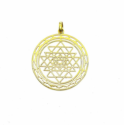 RUDRA DIVINE Shri Yantra Pendant For Unisex Bring Wealth / Beautiful Designer Spiritual Pendant / Locket with Free Gold Plated High Quality Golden Chain /shri shree yantra yantr pendant locket chain Metal Pendant RUDRA DIVINE Shri Yantra Pendant For Unisex Bring Wealth / Beautiful Designer Spiritual Pendant / Locket with Free Gold Plated High Quality Golden Chain /shri shree yantra yantr pendant locket chain Metal Pendant