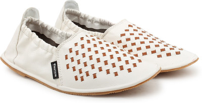 

Footista Casuals For Men(White, Brown