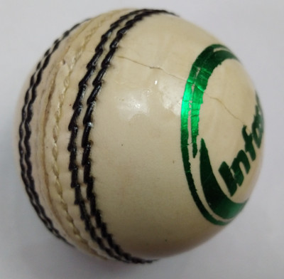 

Infaspo Club Play ( 4 Piece ) Cricket Leather Ball(Pack of 1, White)
